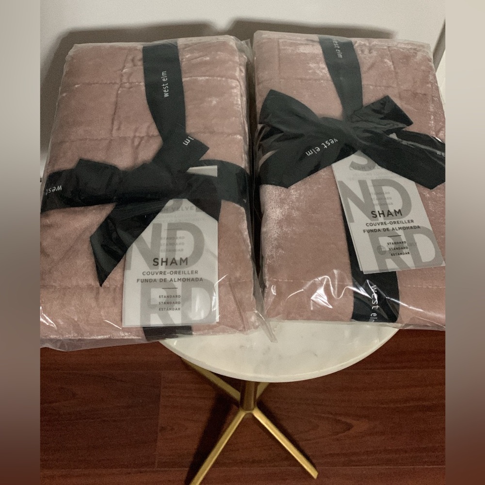 West Elm Pillow Shams Set